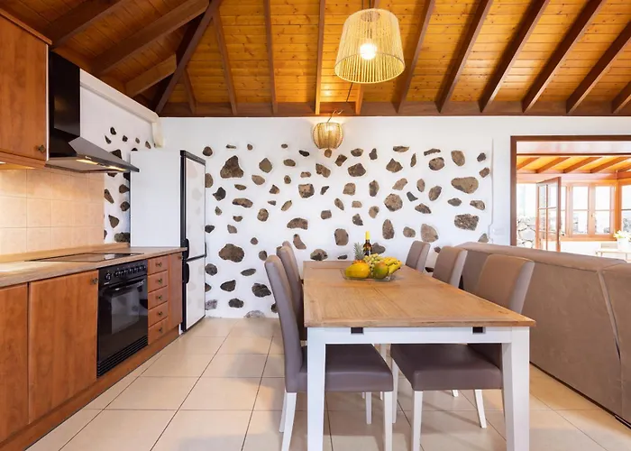 Cruz De Martillos - Private Pool, Bbq 度假居 *