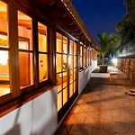 Cruz De Martillos - Private Pool, Bbq 펜션 라오로타바