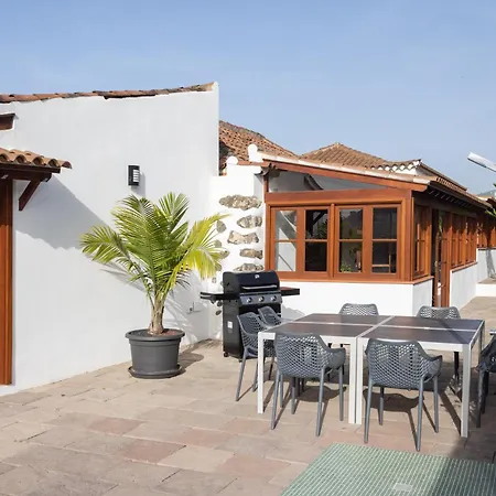 Dom wakacyjny Cruz De Martillos - Private Pool, Bbq *