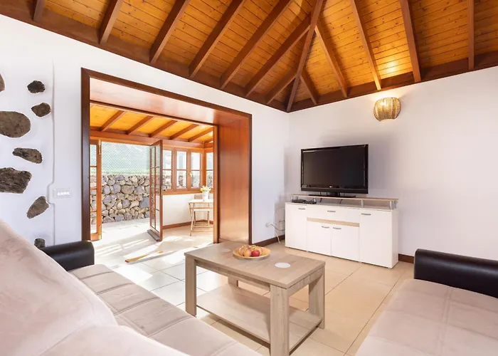 Holiday home Cruz De Martillos - Private Pool, Bbq